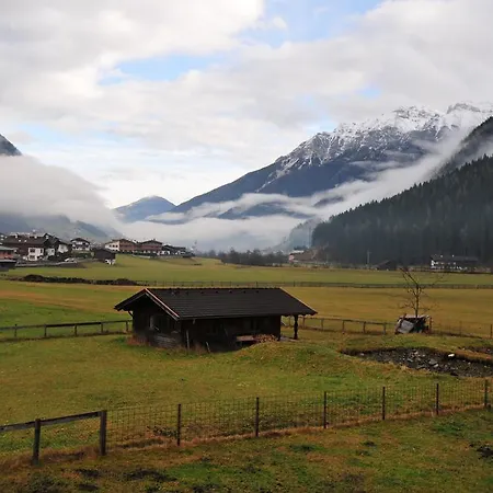 Christophorus Апартаменты Нойштифт-им-Штубайталь